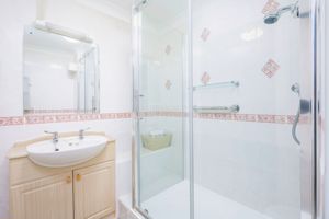 SHOWER ROOM- click for photo gallery